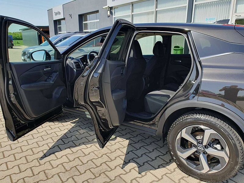 Nissan Qashqai 1.3 DIG-T MHEV N-Connecta, Winter/Business Paket