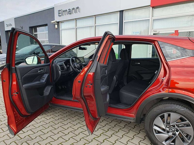 Nissan Qashqai 1.3 DIG-T MHEV Acenta, Navigation, Winter-Paket, DAB